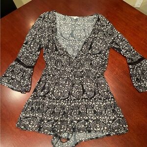 American Eagle Outfitters Floral Half-Sleeve Romper